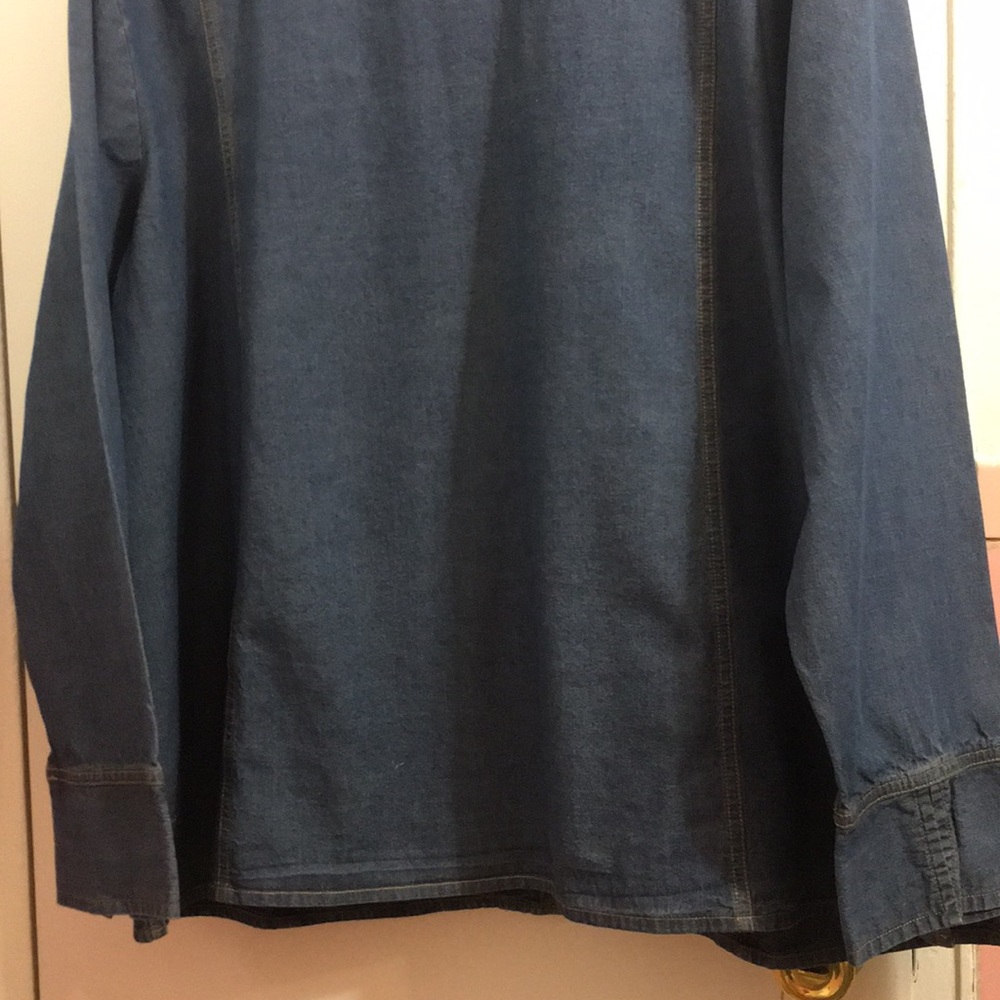 Light Weight Denim Jacket. - image 4